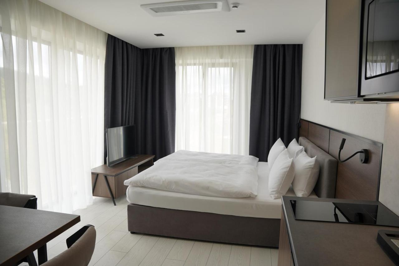 Buka Apart-Hotel & Spa Μπούκοβελ Εξωτερικό φωτογραφία
